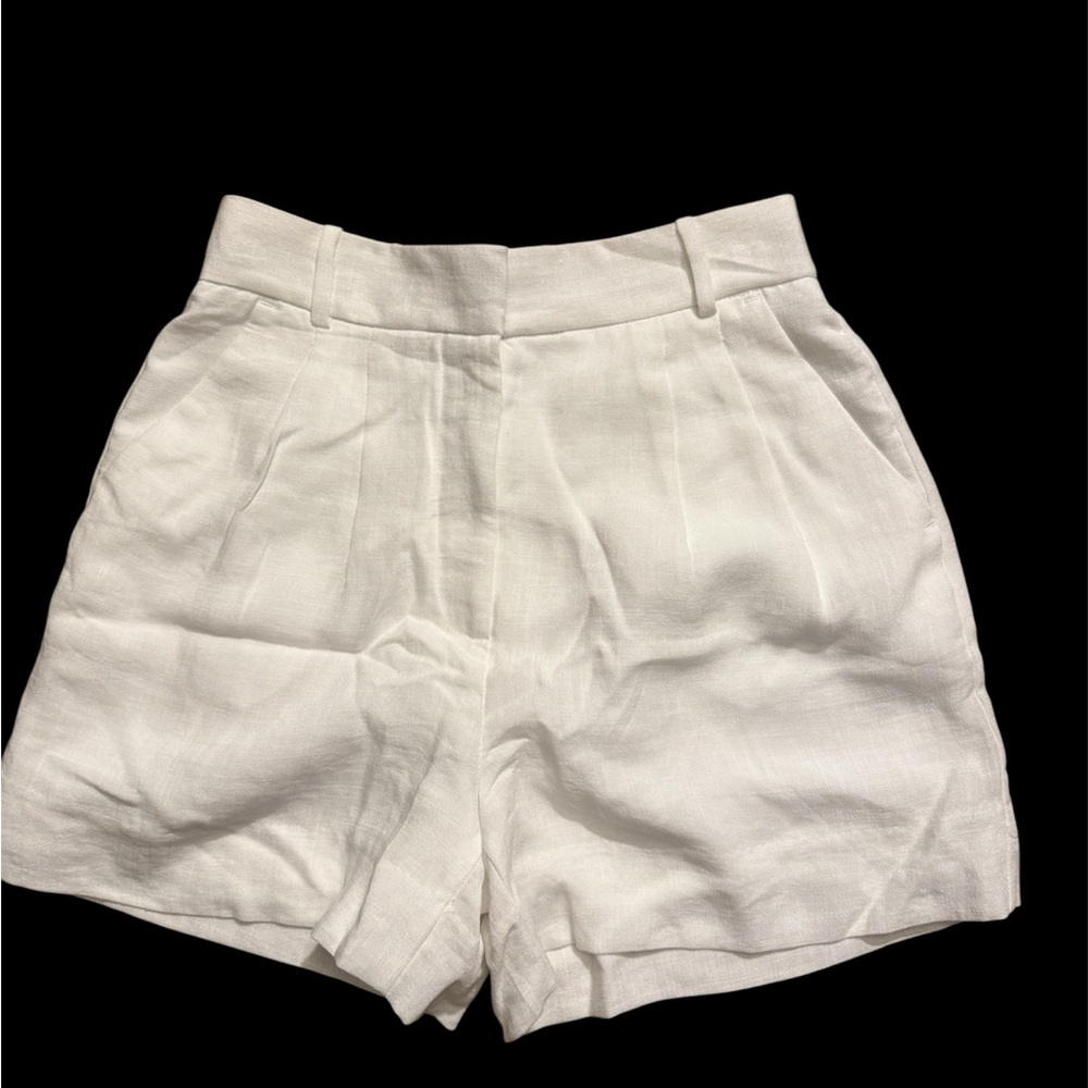 BCX Women's High Waist White Shorts